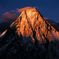 Gasherbrum IV (7925 m)<br>Copyright ⌐ L. Kamarßd